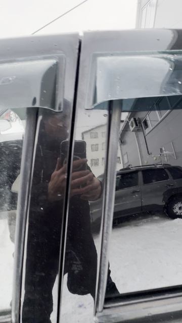 IMG_0946 смотреть онлайн