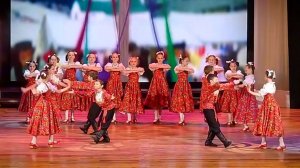 Русский народный танец Раздайся народ - анс.Сияние