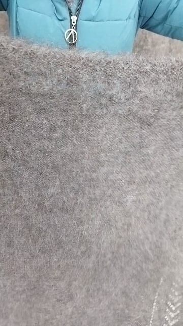 89507716355 Пуховые платки ручной работы, натуральные. смотреть онлайн