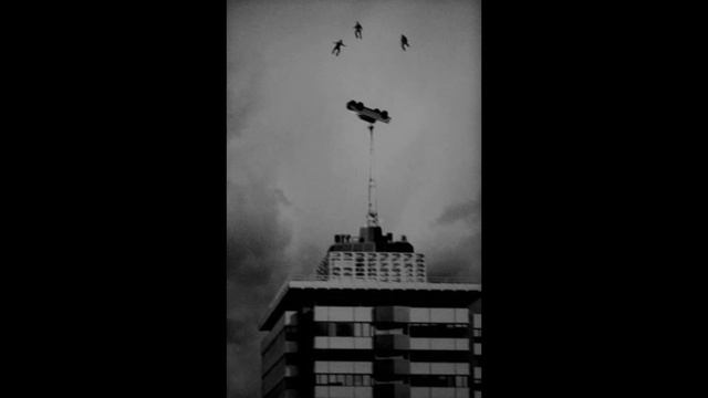 Eduardo Komi - Self-destruction