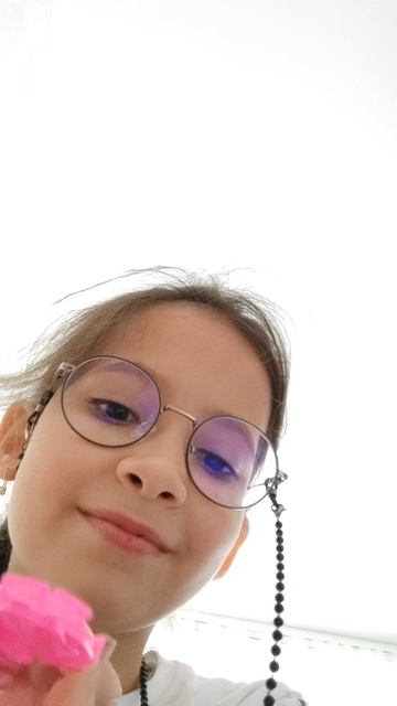 1000066718.mp4 смотреть онлайн