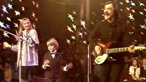 Матч-Реванш - НАШЕ ВРЕМЯ vs семья БОЯРСКИХ с песней КИС-КИС-МЯУ :1986