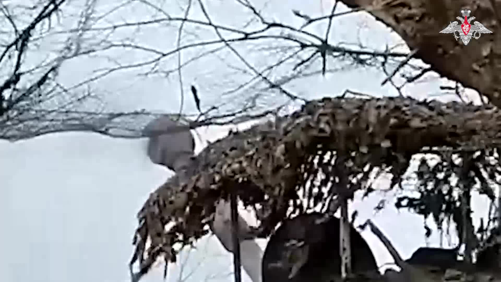 💥 Расчёты самоходных артиллерийских установок «Гвоздика» группировки «Восток» нанесли удар по пу... смотреть онлайн