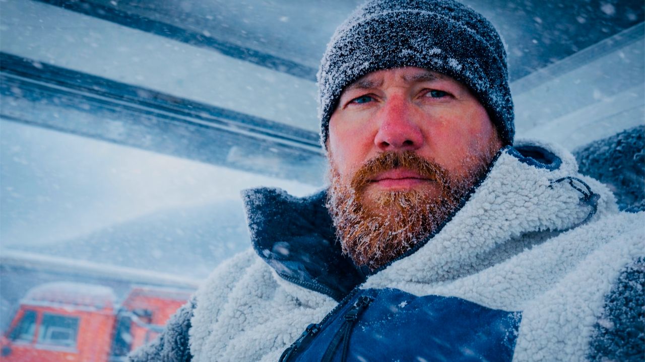 ЭКСТРЕМАЛЬНАЯ ТЕМПЕРАТУРА. Отмена поездки. смотреть онлайн