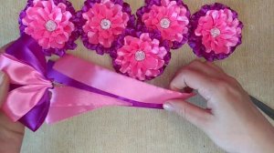 Гулька из атласной ленты 2.5 см .