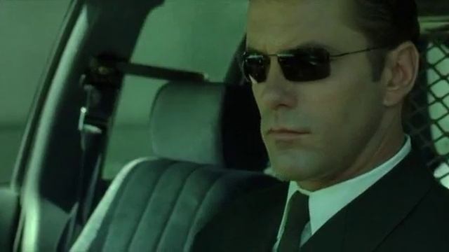 Матрица перезагрузка.Погоня на автостраде. смотреть онлайн