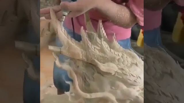 Невероятная скульптура из дерева смотреть онлайн