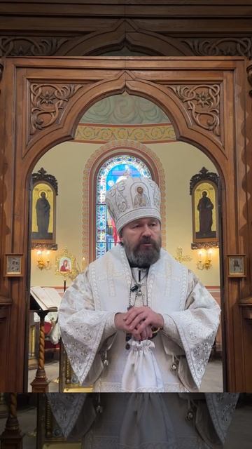 Служим в белых облачениях.  Праздник Богоявления. Митрополит Иларион.