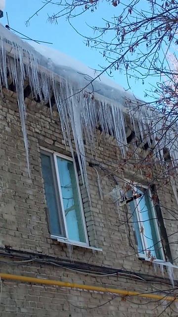 ... И надел на дома кружева! Видели творчество мороза? смотреть онлайн