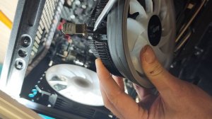 Как снять кулер с радиатором на пк