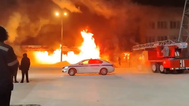 Пожар город Ангарск, улица Чайковского. смотреть онлайн