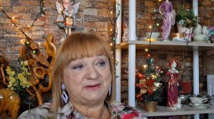 А не лучше ли на себя в зеркало посмотреть???