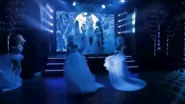 ДАМЫ ГОСПОДА