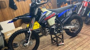 Как снять пластик с эндуро мотоцикла