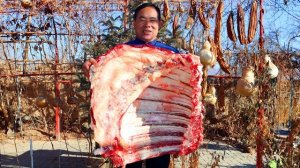 100 долларов за большой кусок ребрышек! Обжаренныеюй и тушеный с уникальным соусом чили и чесноком