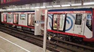 электропоезда 81-717 Номерной и 81-775.2 Москва 2024 отправляются со станции Технопарк.