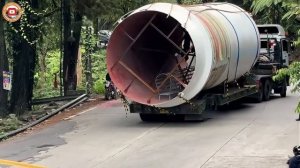 Грузовик потерял управление