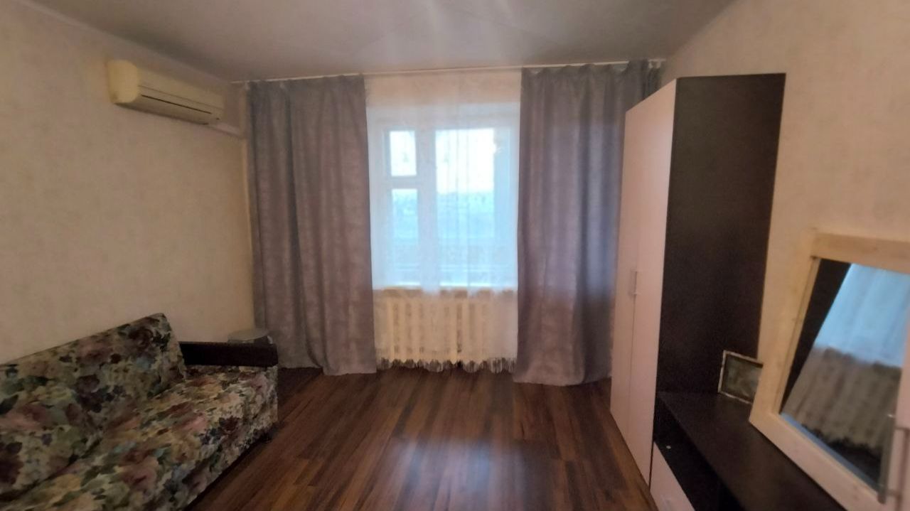 Аренда квартиры (ул. Кирова, дом 105)