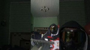 учу играть сразу 2 песни.