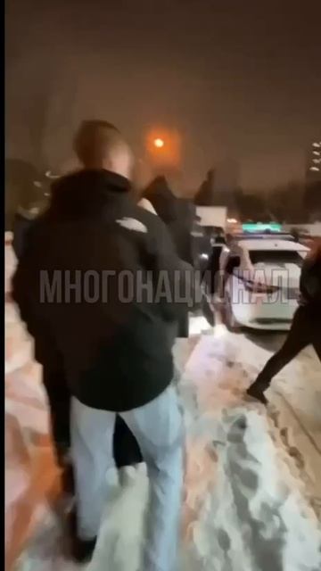 В Люберцах участники этнической ОПГ удерживали в заложниках несовершеннолетнюю девочку, чтобы…🔽🔽🔽 смотреть онлайн