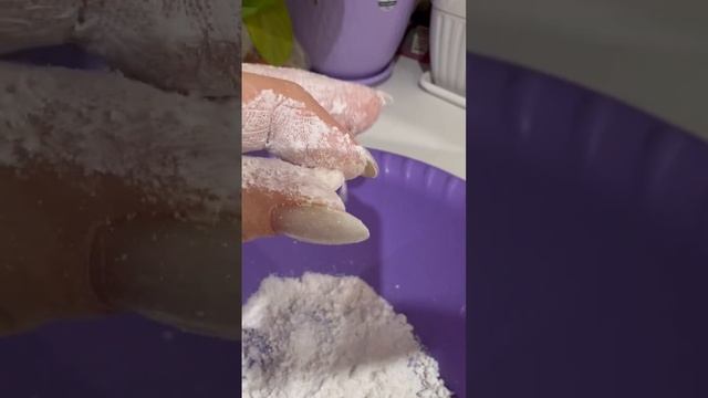 Chalk #satisfying #cornstarch