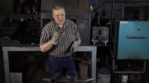 107 Почти древний клинок из арматуры