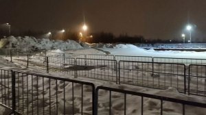 Сыктывкар. Крещение Господне .Подготовка проруби для ныряния.