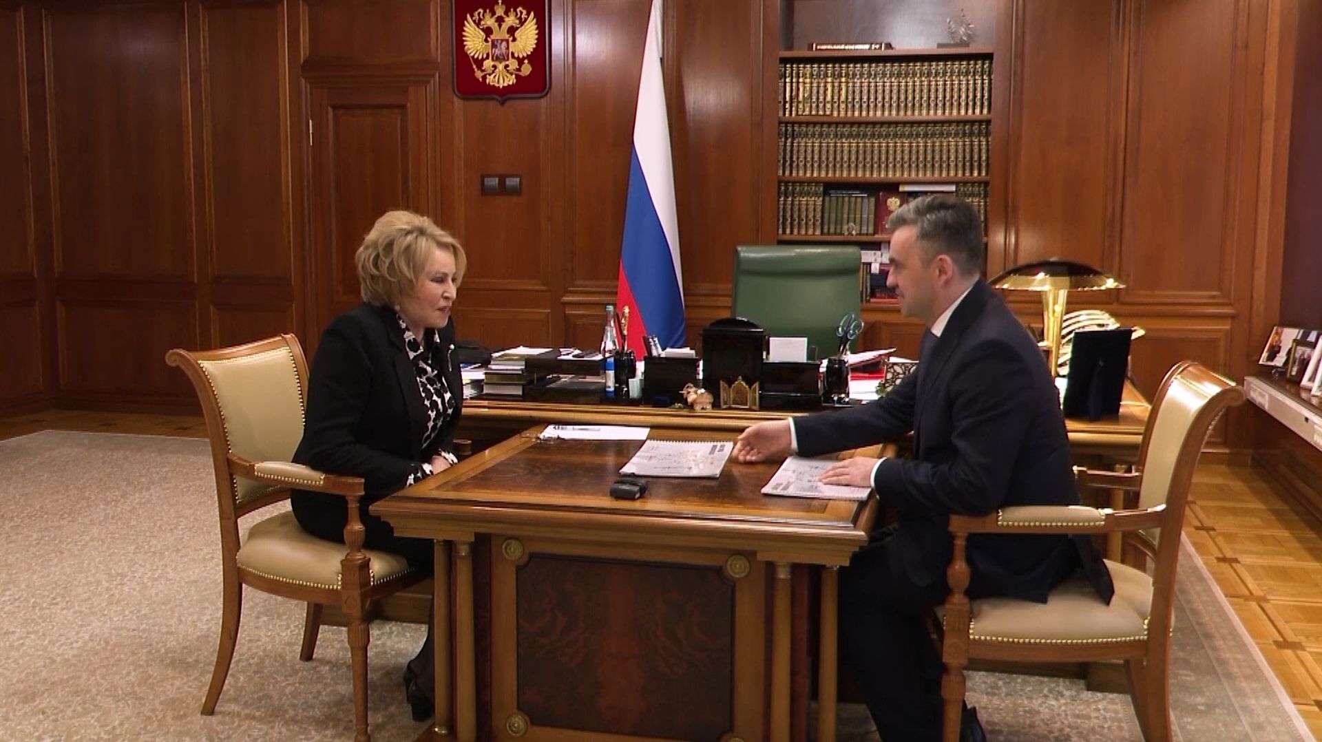 Станислав Воскресенский рассказал Матвиенко о развитии малых городов региона смотреть онлайн