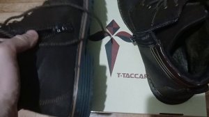 Как заклеить подошву обуви лопнувшую пополам За 3 Секунды!.!.!