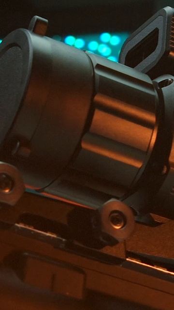 КЛАССИКА И КАЧЕСТВО В ОДНОМ ТЕПЛОВИЗОРЕ! #shorts #охота смотреть онлайн