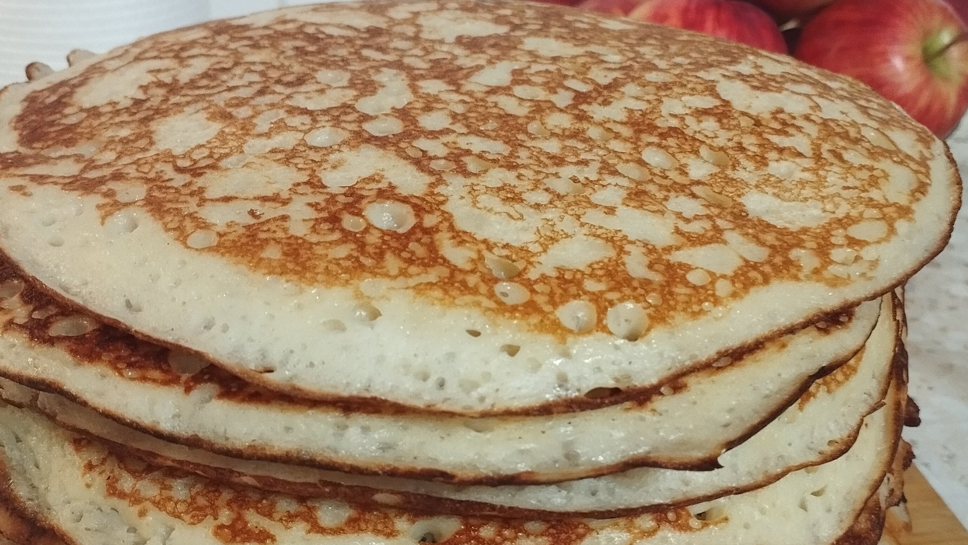 Съела 20штук блинов,а вам слабо ??? смотреть онлайн