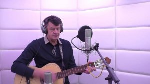 Под животом моста