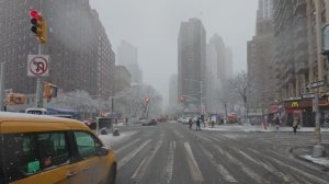 🗽 Нью-Йорк - Снежная буря ❄️ Бродвей, Таймс-сквер и Мидтаун (декабрь 2025)