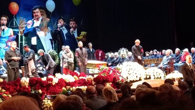 Евгений Гришковец на церемонии прощания с Игорем Золотовицким 17.01.26.