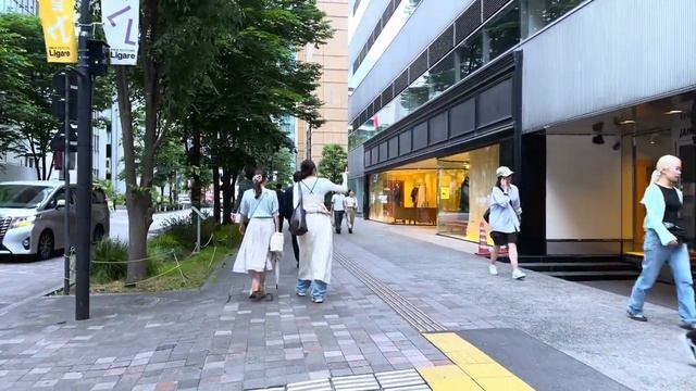 Tokyo Station & Marunouchi Walk