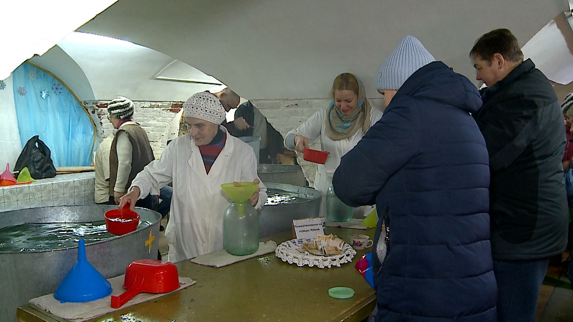 (Рыбинск-40) ЗА КРЕЩЕНСКОЙ ВОДОЙ смотреть онлайн