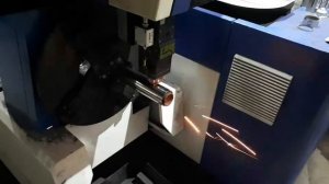 Лазерная резка нержавеющей трубы