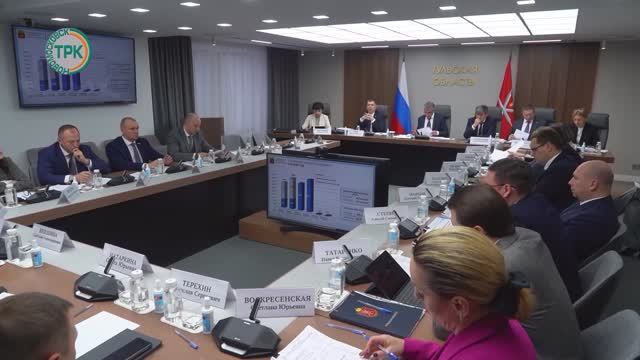 Руслан Бутов отчитался о работе перед губернатором области смотреть онлайн