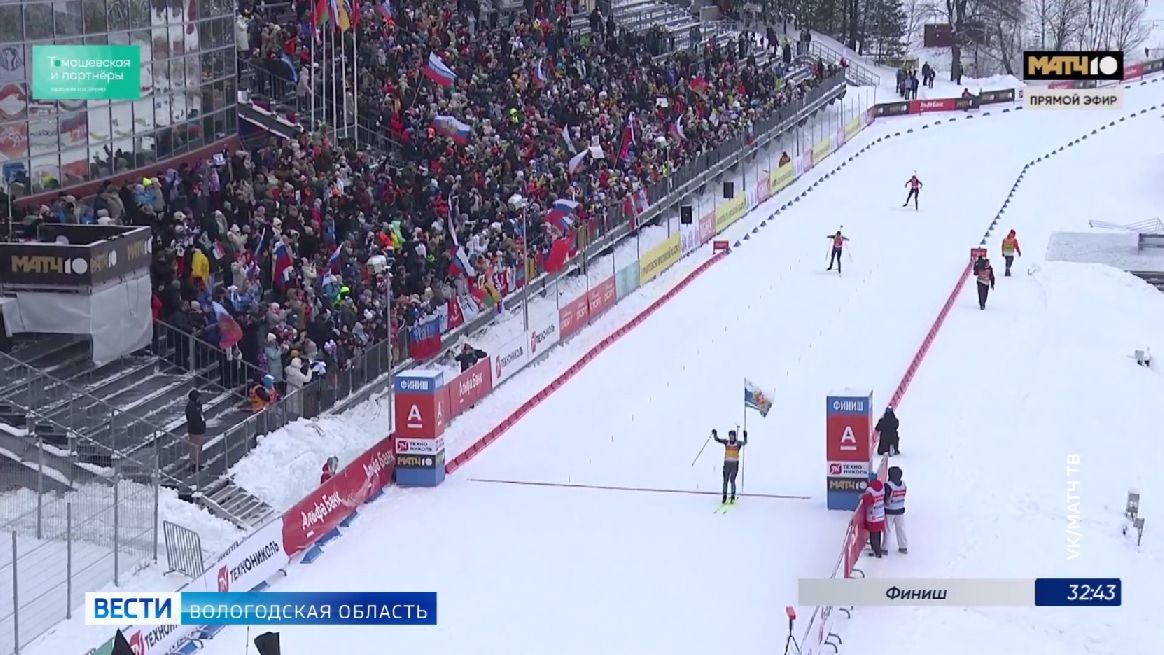 Спортобзор: триумф уроженки Сямжи в биатлоне, серебро в лыжах, победа конькобежцев в Челябинске смотреть онлайн