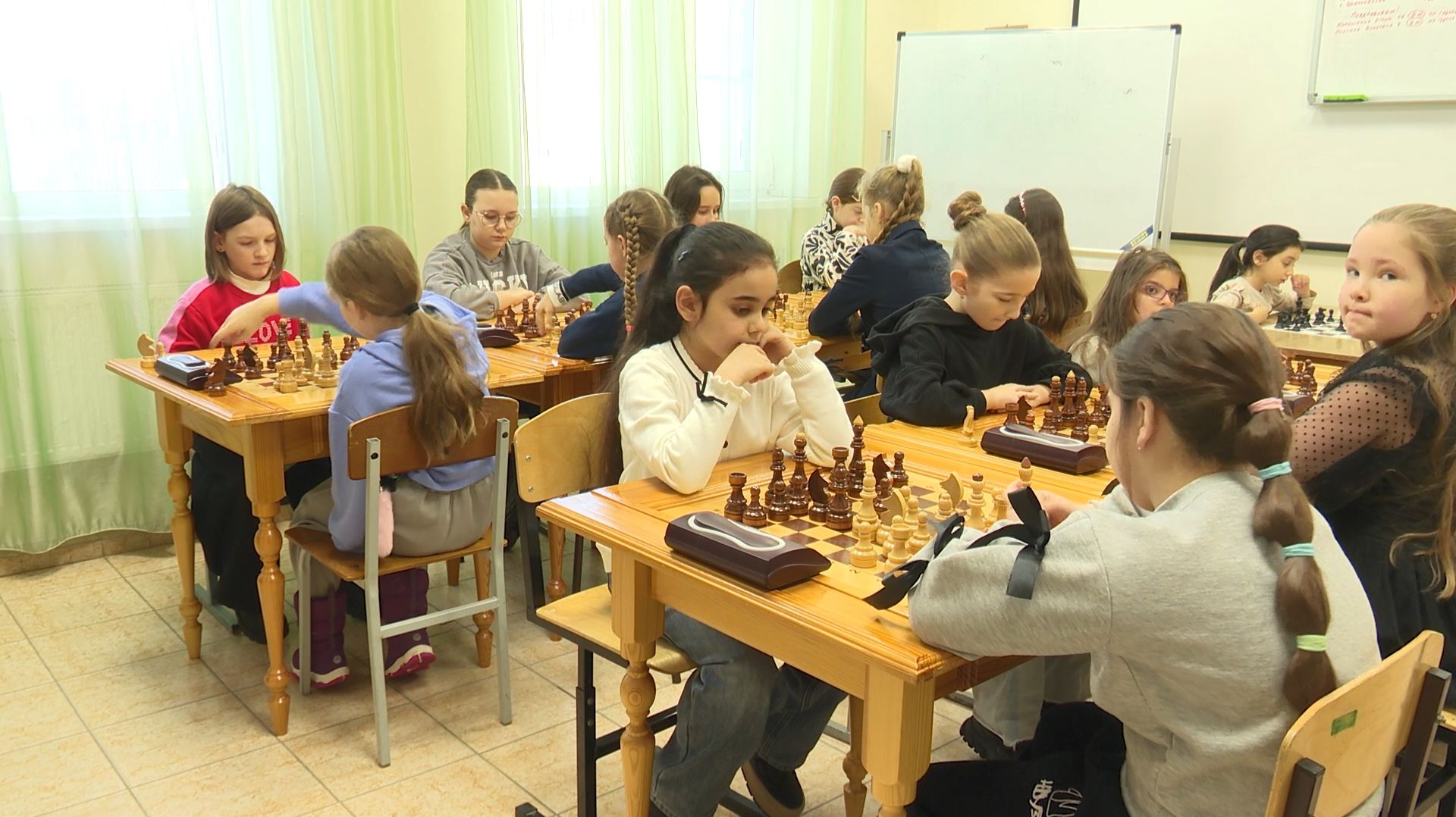 Азарт, драйв и концентрация до дрожи – это все про шахматы смотреть онлайн