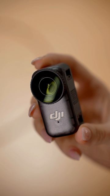 Распаковка DJI Osmo Nano — самая компактная камера DJI. смотреть онлайн