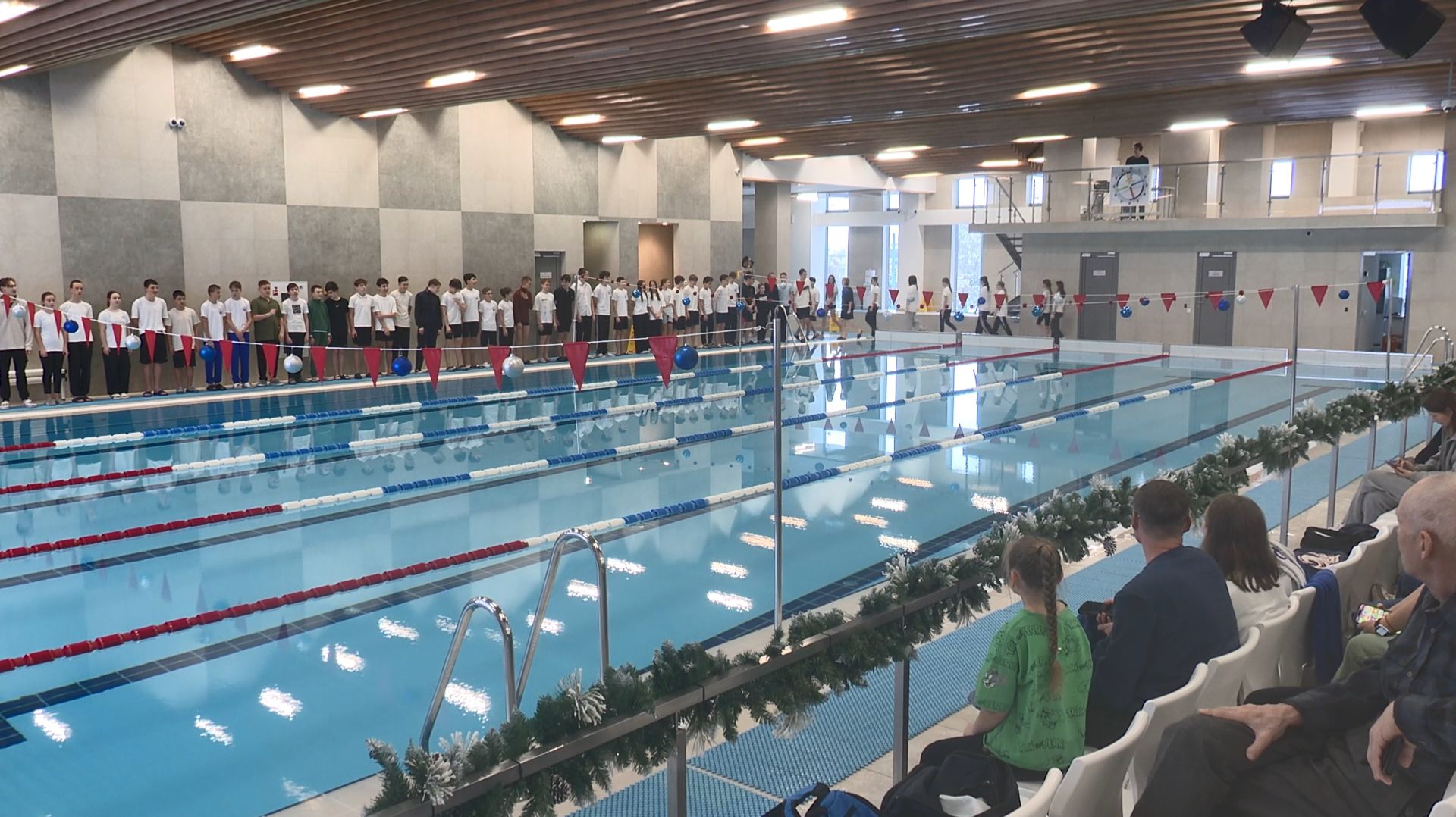 Анапские пловцы открыли спортивный сезон 2026 года смотреть онлайн