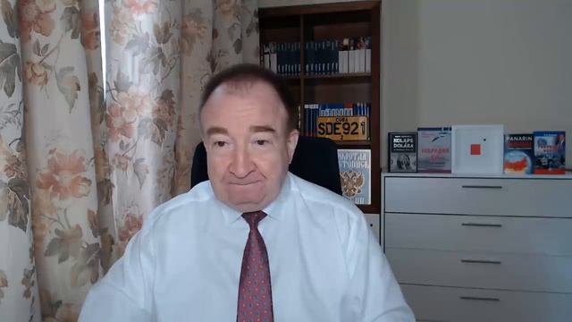 Игорь Панарин: РАСТОЛКОВЫВАЮ