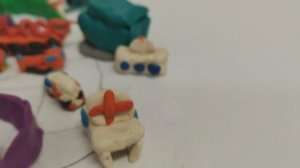 город из пластилина