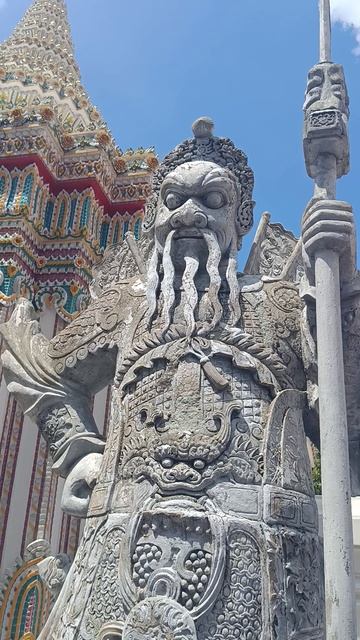 Ват По за 60 секунд: без воды, только суть Лежащий Будда, который не спит: тайна 108 ступней