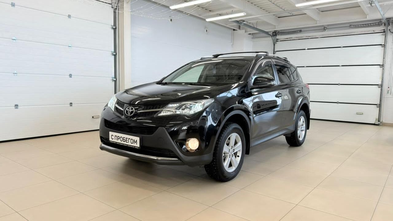Toyota RAV4, 2013 год