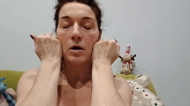 Снимаем напряжение с жевательных мышц вместе с Adama Yoga