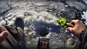 ГЛУХОЗИМЬЕ ИЛИ СЛОМ ПОГОДЫ??? ПОИСК АКТИВНОГО ОКУНЯ В МОРОЗЫ...