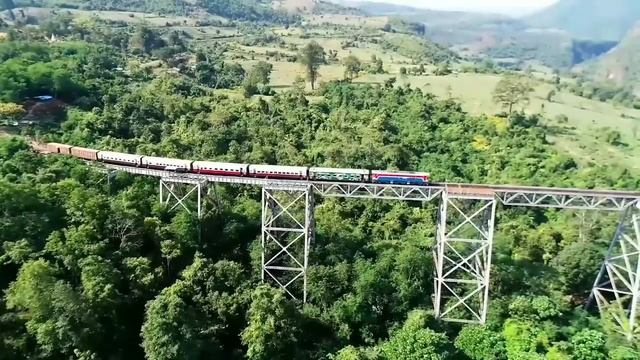 Самые Опасные Дороги в Мире, по Которым Вы Не Захотите Проехать. Видео из интернета. смотреть онлайн