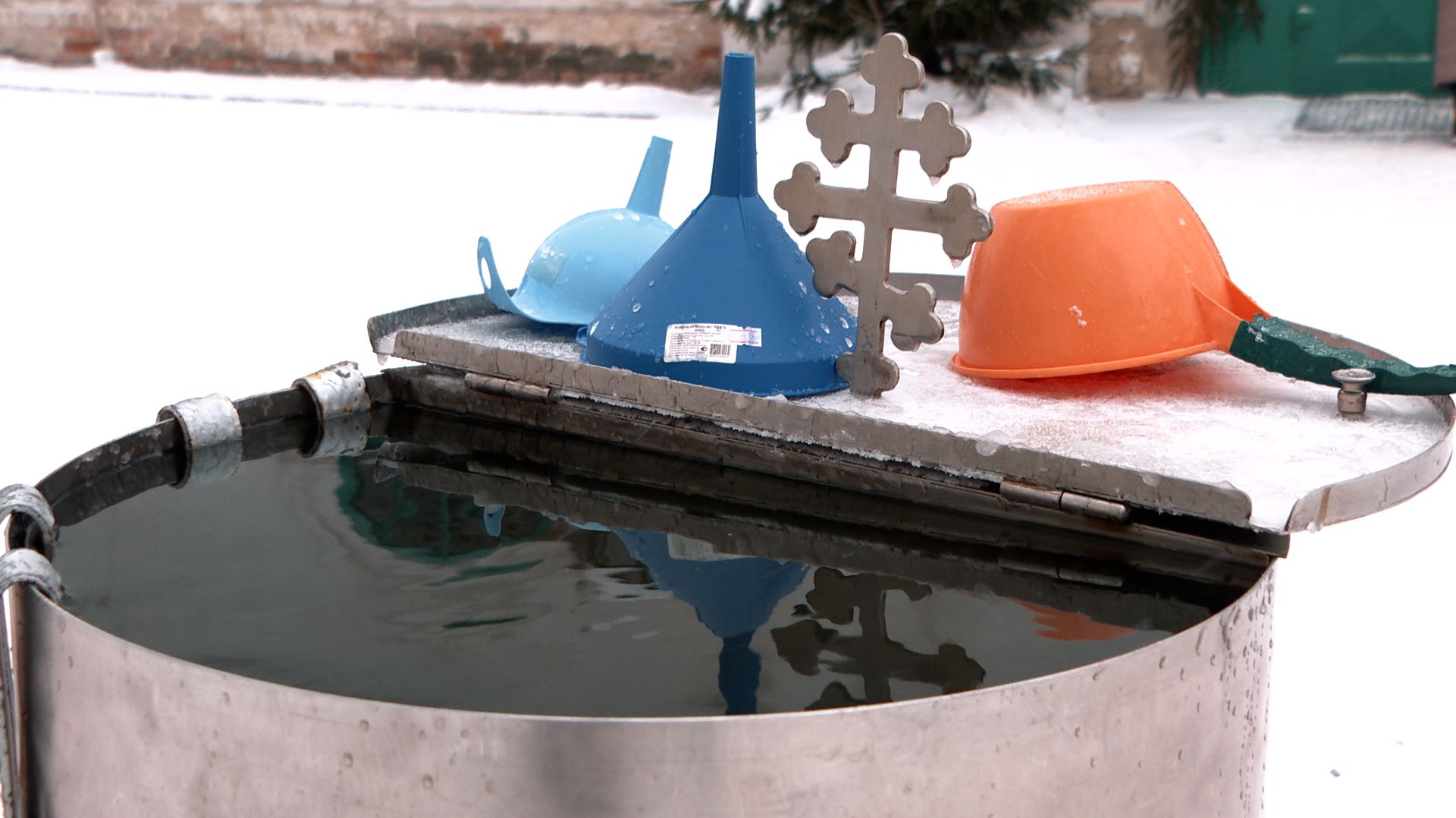 Крещение в Череповце смотреть онлайн